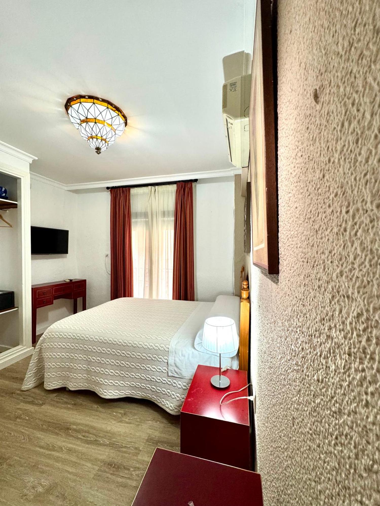 Pension Zurita Granada Exterior foto