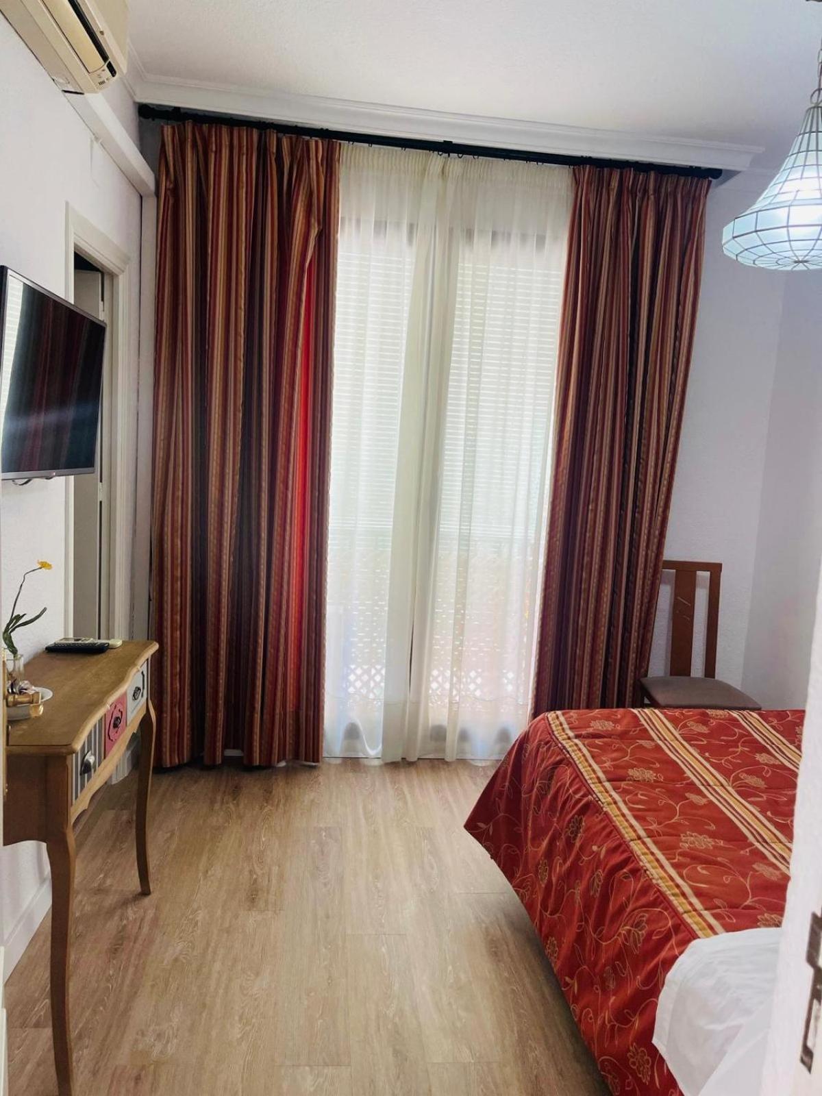 Pension Zurita Granada Exterior foto